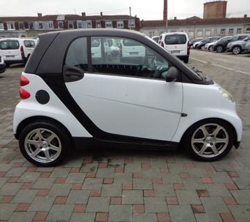 Smart fortwo coupe Automatik; Klima; El. paket.. - cover
