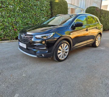 OPEL GRANLAND X - cover