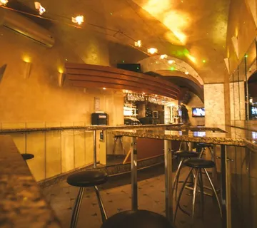 Poslovni prostor: Osijek, Tvrđa, ugostiteljski, 100 m2 - cover