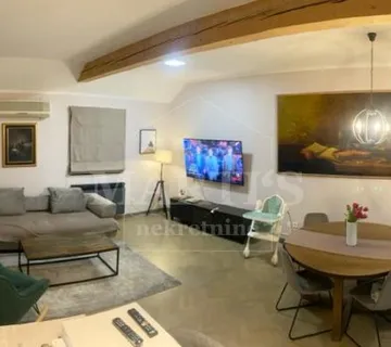 Dubrava, okretište, zgrada-4 stana, 450m2, 10 soba (prodaja) - cover