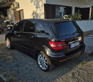 Mercedes-B-klasa - Kastav