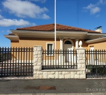 Luksuzna villa na prodaju, Šestine, Zagreb - cover