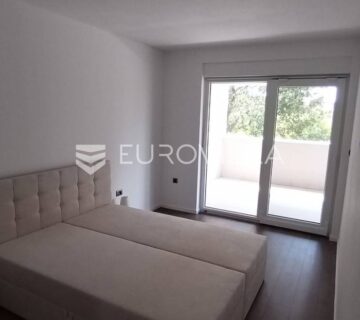 Pula, Štinjan - prekrasna moderna duplex kuća na mirnoj lokaciji, blizina mora NKP 145,81 m2 - cover