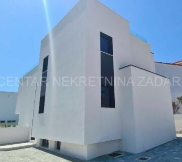 Nin, novogradnja, moderna luksuzna vila - 260m2 - cover