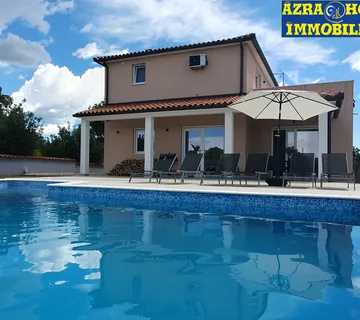 Prodaja kuće sa bazenom, Vodnjan, 180  m2 s terasama, bazen 30m2 - cover