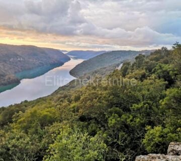 Istra, LIM,poljoprivredno zemljište s pogledom na Limski zaljev,30.902 m2 - cover