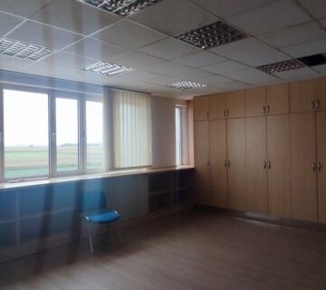 POSLOVNI PROSTORI OD 20 - 60M2 U BELICI - cover