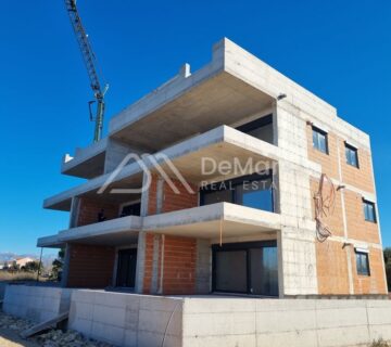 ZADAR-ZATON- Luksuzni apartman 2. red od mora u novogradnji s liftom - cover