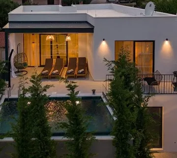 MODERNA VILA S BAZENOM 80 m OD MORA: PRIDRAGA (NOVIGRAD) - cover