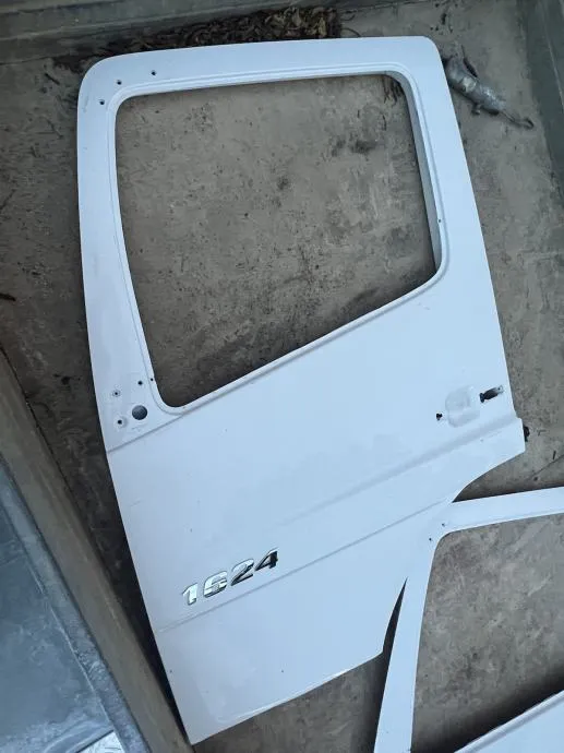 Vrata Atego/Axor - cover
