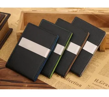 Novčanik sa popularnim metalnom kopčom - cover