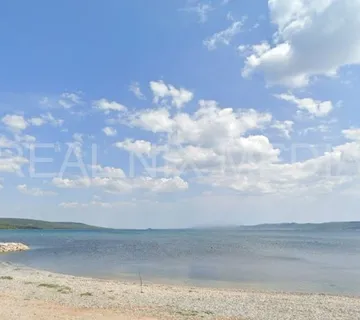 Sukošan-građ.zemljište 700 m2, 400 m do mora! - cover