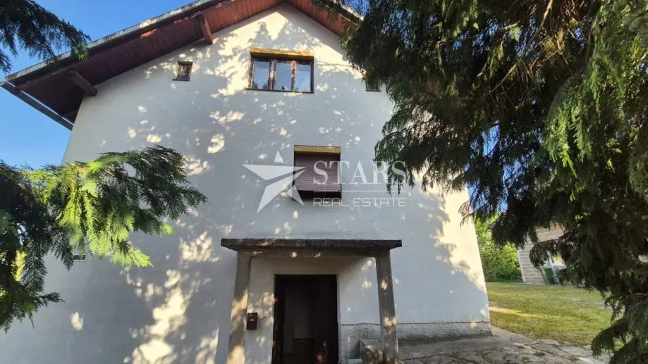 Gorski kotar, Vrbovsko - samostojeća kuća sa okućnicom - cover