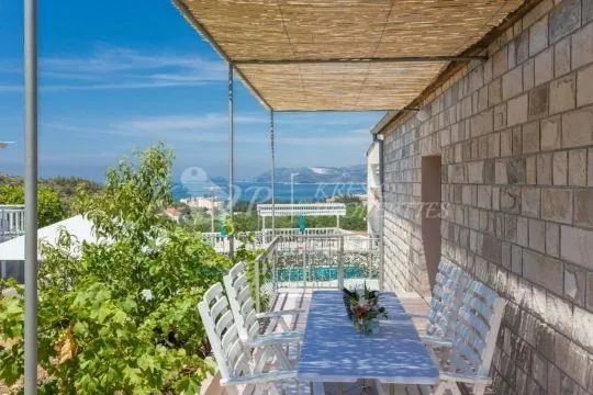 Samostojeća kuća u okolici Cavtata (prodaja) - cover