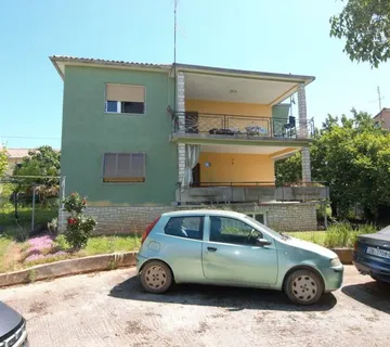 Kuća Prodaja Umag 250 m2 (prodaja) - cover