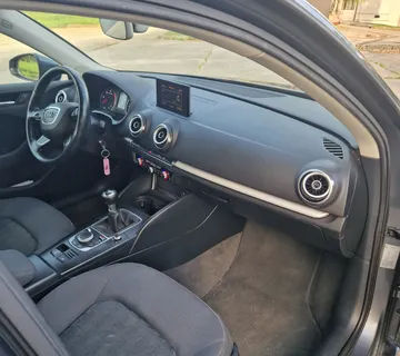 AUDI A3 SPORTBACK 1,6 TDI - cover