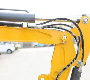 TOROS TE10 mini bager EU standard dizel motor - cover