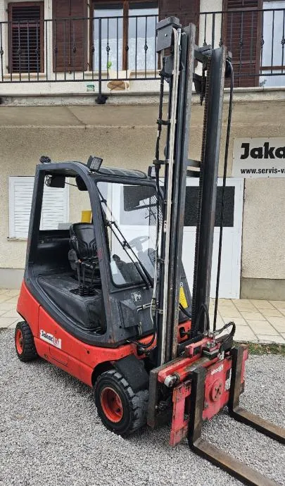 Plinski viličar LINDE H18 s rotatorom - cover