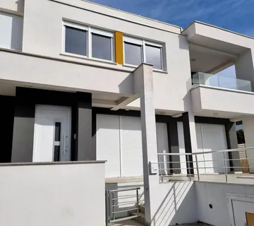 Apartman 77m2 - prvi kat URBANE VILE - NOVALJA - 229 000 eu - cover