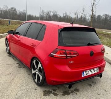 VW Golf 7 GTI automatik - cover