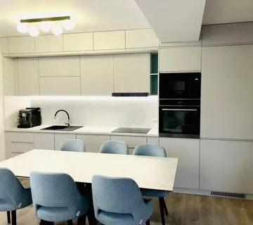 Kuhinja mat lakirana sezonsko sniženje -50% - cover