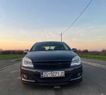 Opel Astra H GTC 1.9 CDTI - cover