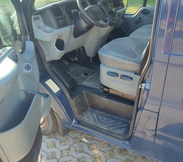 Ford Transit 2011 - cover