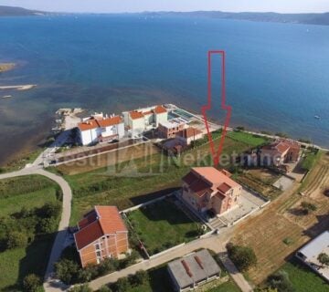 ZADAR-SUKOŠAN-KUĆA S 3 APARTMANA - cover