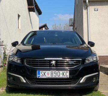 Peugeot 508 - cover