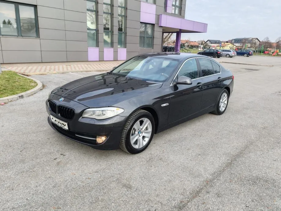 BMW serija 5 520d automatik, 2011G, 274000 km, KARTICE 24/36 RATA - cover