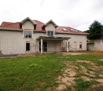 ŠESTINE - LUKSUZNA VILA OD BRUTO 1.000 m2, ZEMLJIŠTE 5.428 m2, ROH BAU - cover