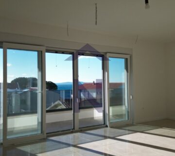 PRODAJA - PENTHOUSE 88m2 - PRIVLAKA - cover