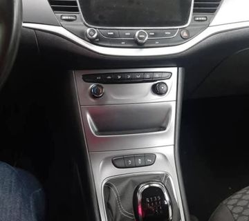 Opel Astra 1.6 CDTI - cover