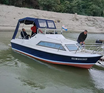 Prodajem brodicu - cover