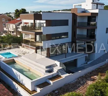 Zadar/Kožino-PANORAMSKI POGLED NA MORE! LIFT! 80 m DO MORA! 5 SP.SOBA! - cover