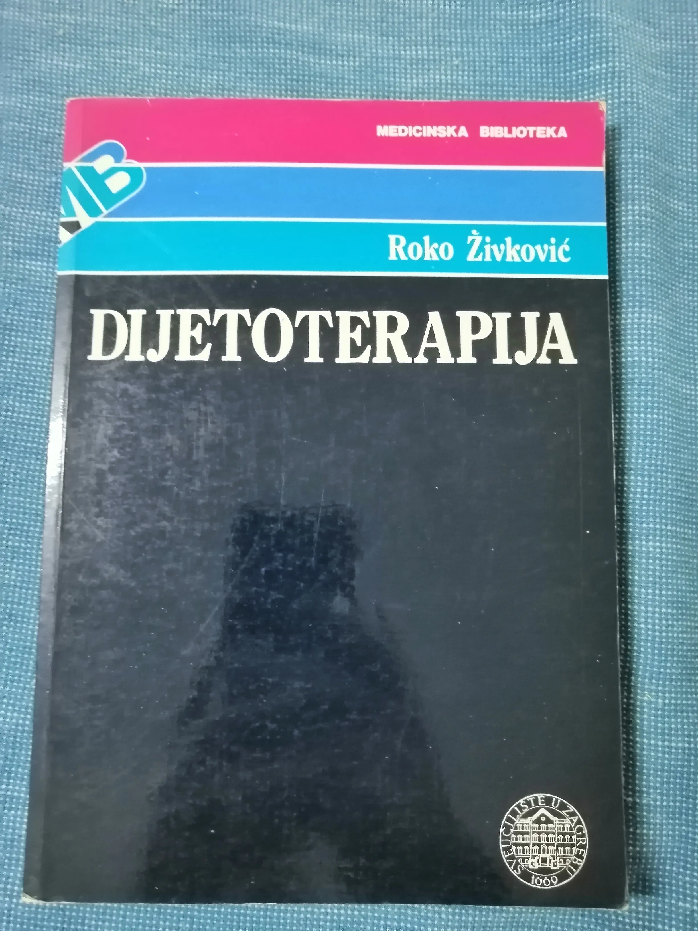 Roko Živković – Dijetoterapija : medicinska dijetetika - cover