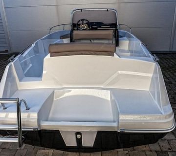 PRINCE 560 Open - MODEL 2024  - cover