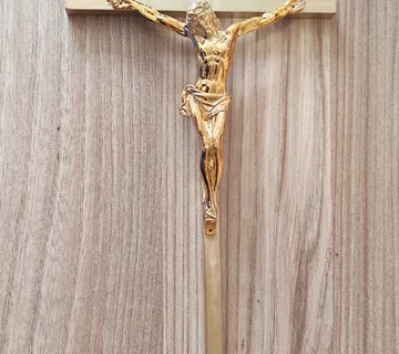 Pogrebna oprema križevi - cover