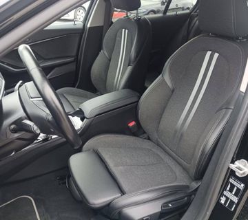 BMW serija 1 118i AUTOMATIK *LED, NAVIGACIJA, KAMERA*  - cover