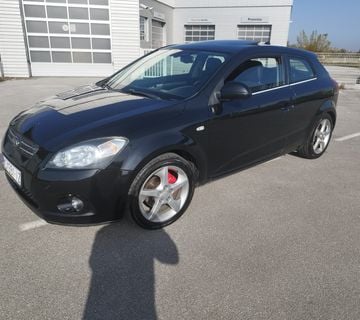 Kia Ceed 1.6crdi - cover