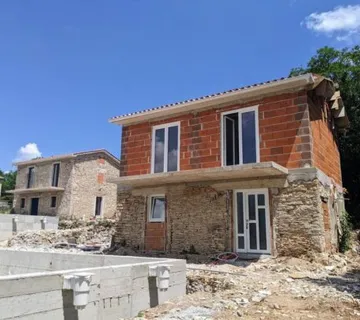 Labin, renovirana kamena kuća, s pogledom na more - cover