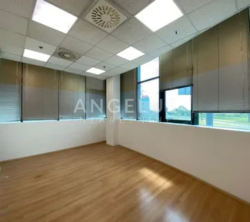 Zagreb, Buzin - uredski prostor 1000m2 - cover