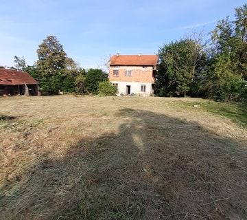 Prodajem kuću ili zamjena za stan ili apartman - cover