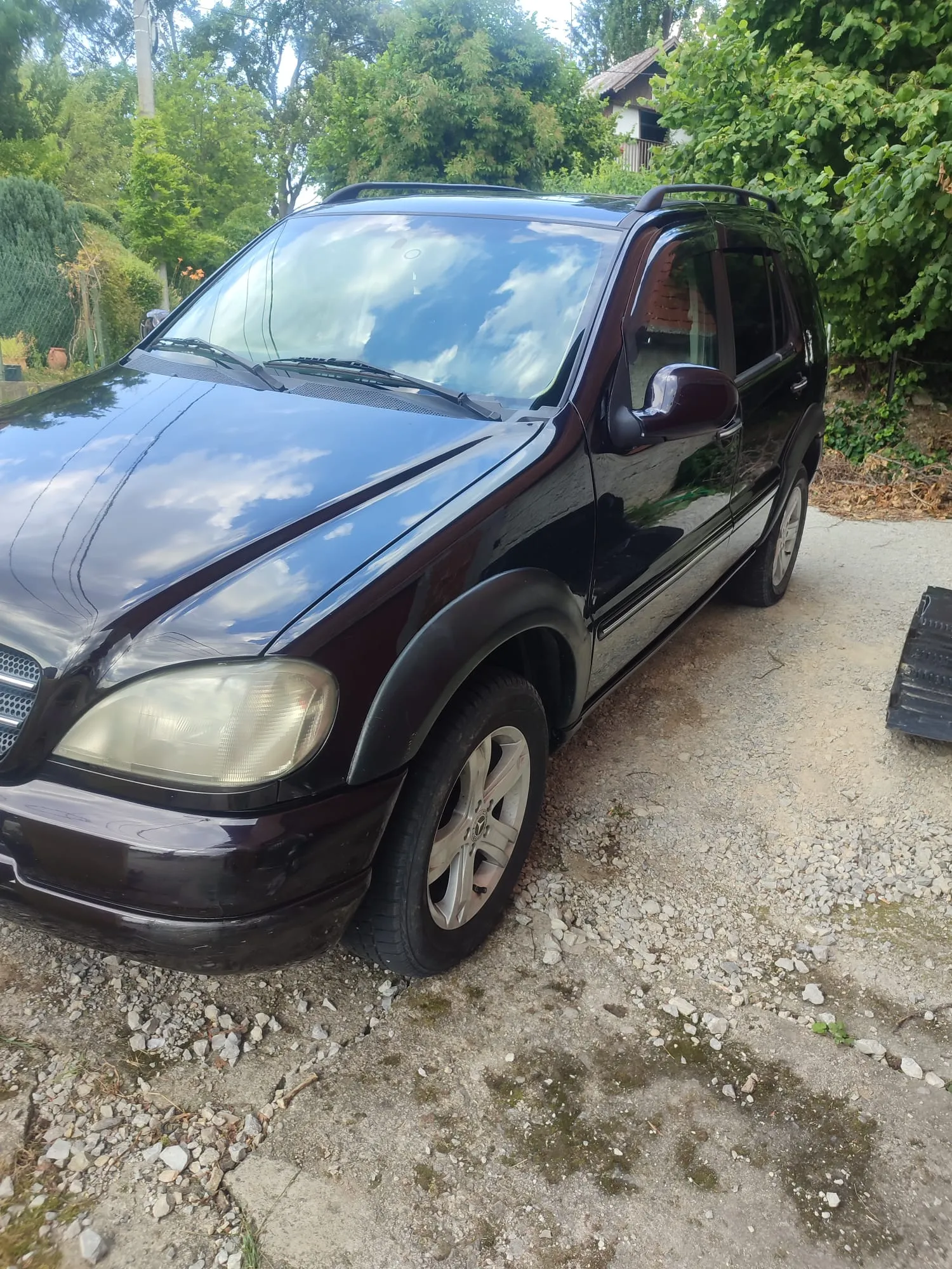 Mercedes ml 230 benzin plin - cover