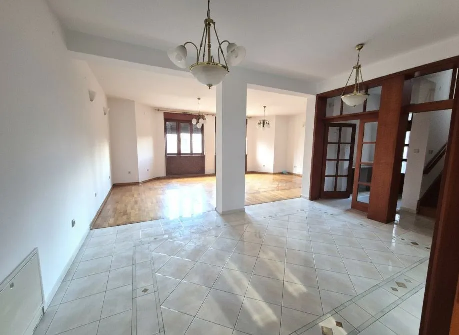 JORDANOVAC, KUĆA 400m2 (iznajmljivanje) - cover