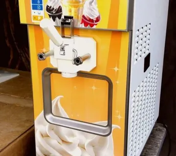 Carpigiani mašina aparat za sladoled - cover