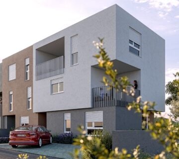 Brodarica: Moderan dvoetažni apartman 3-S (84 m2), 350m od mora, vrt - cover