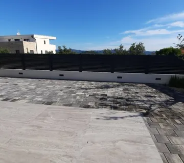 !!Stan u prizemlju s pogledom na more: Murter, 79.00 m2, novogradnja - cover