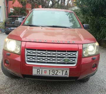 Land Rover Freelander 2,2D - cover