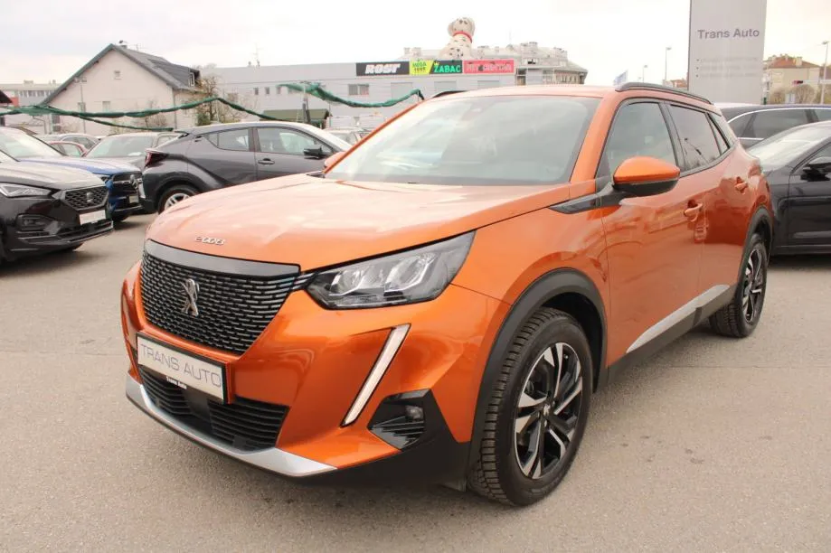 Peugeot 2008 1.2 AUTOMATIK Allure *LED, NAVIGACIJA, KAMERA* - cover